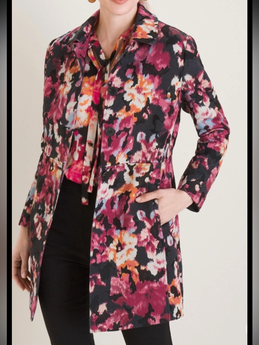 Chicos size 1 (US 8/10) black Floral jacquard Print Women's car Coat